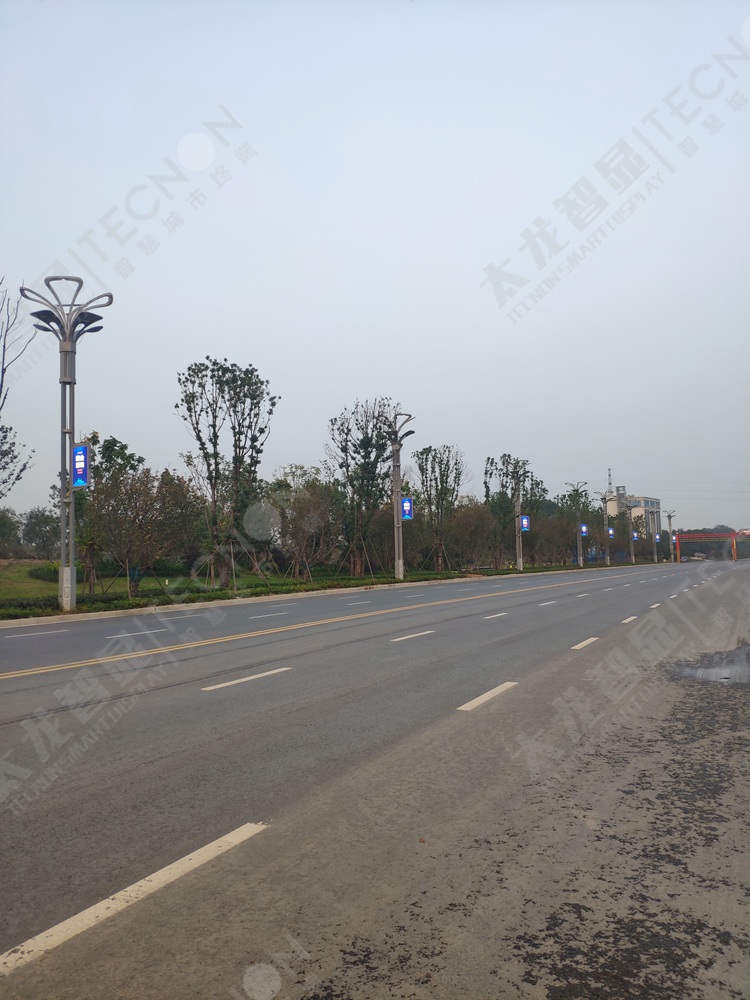雷竞技在哪里下载手机
LED灯杆屏1.jpg