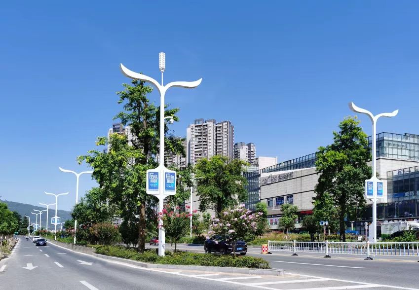 智慧灯杆屏 雷竞技在哪里下载手机
屏.jpg