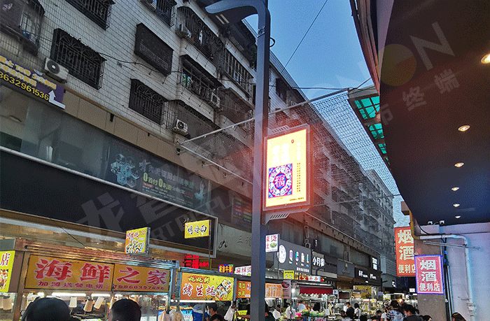 LED灯杆屏,灯杆屏